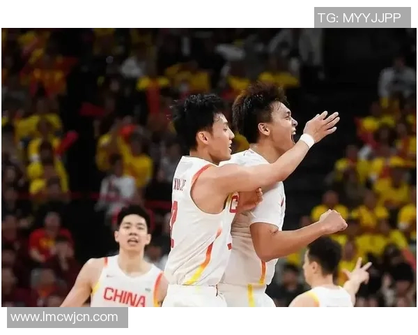 中国明星队对决世界传奇球队展现巅峰对抗与激情碰撞的精彩赛事